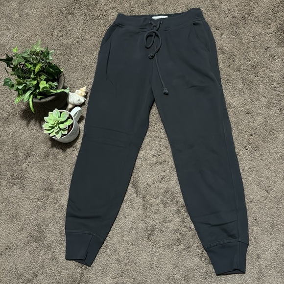A&F “Soft Collection” Sweatpants-S-Blue GrayDrawstring Waist-Elastic Bottom-EUC - Picture 3 of 15